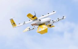Alphabet Wing khai trương dịch vụ giao hàng bằng drone ở Dallas, Mỹ vào ngày 7/4