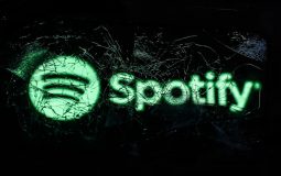 Sự cố ngừng hoạt động hàng loạt podcast do Spotify không gia hạn chứng chỉ bảo mật