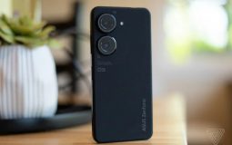 Zenfone 9 nhỏ gọn của Asus đi kèm với tính năng ổn định camera giống gimbal